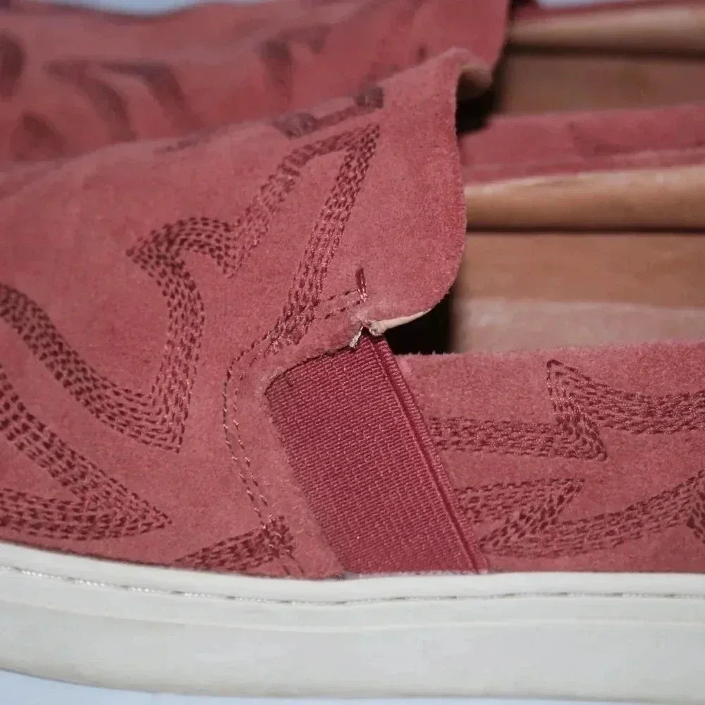 Designer by Frye Ivy Primrose Suede Slip On Sneakers Womens Size 9 - Picture 7 of 16
